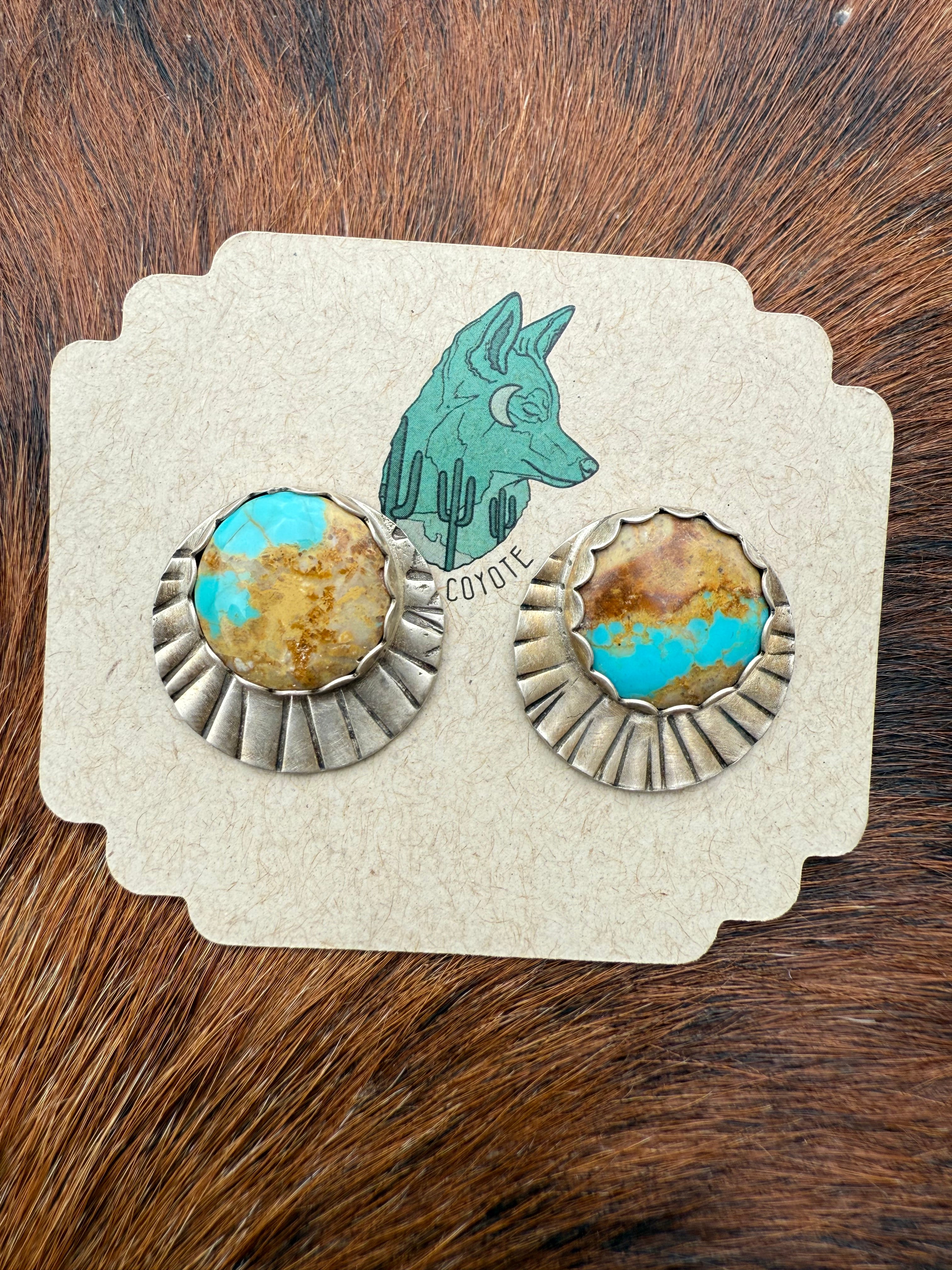 Royston Ribbon Stamped Flare Stud